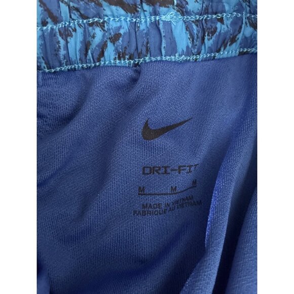 Nike Shorts Girls Medium Training Shorts Blue Pattern NEW - Picture 7 of 7